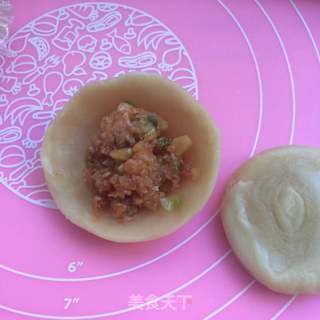 鲜肉月饼的做法步骤:12