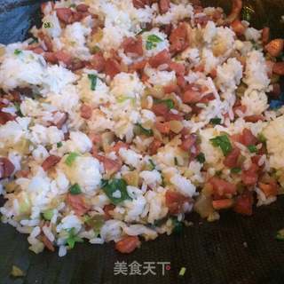 香肠榨菜炒饭的做法步骤:6
