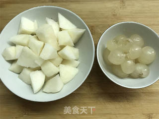 桂圆红枣雪梨的做法步骤:3
