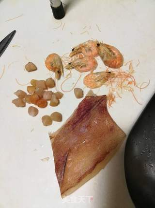 海味粥的做法步骤：1