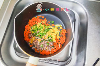 玉米肉末炒蛋饭的做法步骤:8