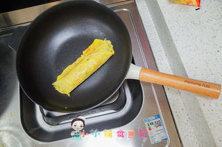 10个月以上辅食肉末蔬菜玉子烧的做法步骤:14