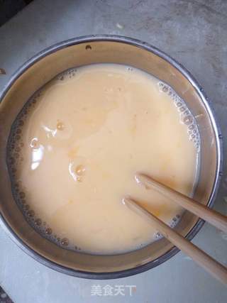 蛤蜊蒸蛋的做法步骤:2