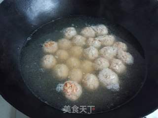 小油菜鲜蘑肉圆汤的做法步骤:9