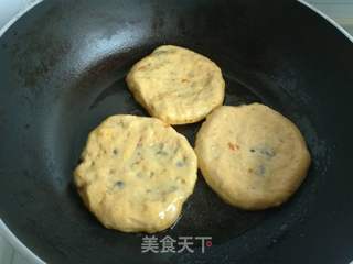 发面南瓜豆沙饼的做法步骤:12