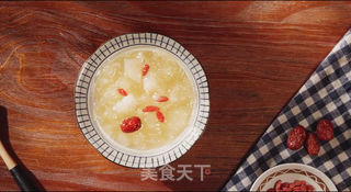 抗秋燥?不如干了这碗冰糖雪梨银耳羹!的做法步骤:5