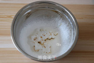 香芋一口酥的做法步骤:2