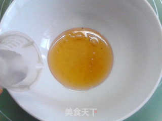 奶香栗蓉月饼的做法步骤:2