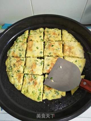 葱花鸡蛋饼的做法步骤:7