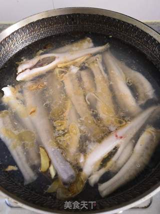 黄豆酱焖鱼的做法步骤:5
