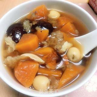 桃胶木瓜银耳糖水的做法步骤:3