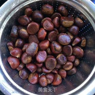 清蒸板栗的做法步骤:2