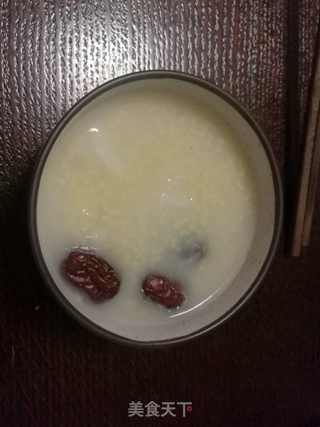 山药百合小米粥,调理脾胃,去湿气消浮肿,适合任何年龄,美味又健康,家庭餐桌必备的做法步骤:8