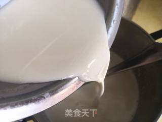 #自制零食#牛奶椰丝小方的做法步骤:5