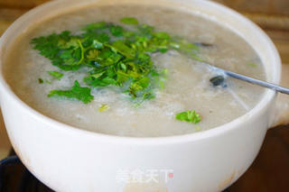 干贝皮蛋瘦肉粥的做法步骤:11