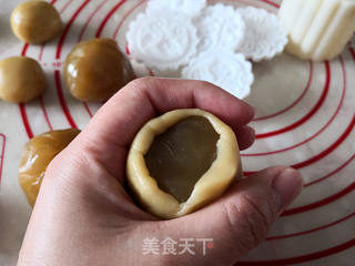 莲蓉月饼的做法步骤:3