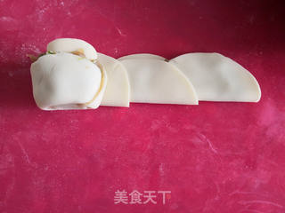 玫瑰煎饺的做法步骤:4
