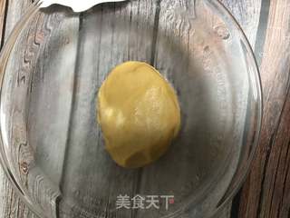 广式月饼的做法步骤:3