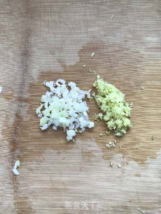 小白菜虾皮鸡蛋饼的做法步骤:4