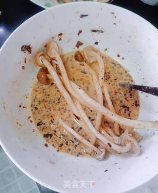 自制零食--茶树菇天妇罗的做法步骤:4