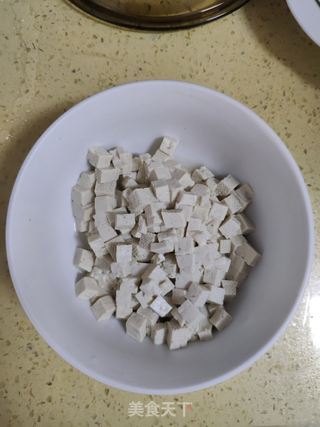 麻婆豆腐包子的做法步骤:4