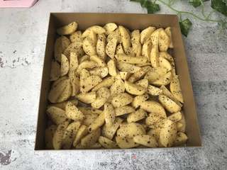 海盐黑椒烤薯角的做法步骤:5