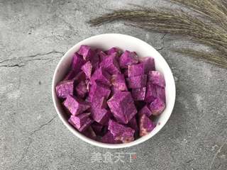 紫山药大米粥的做法步骤:2