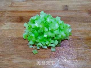 鸡蛋什锦炒饭的做法步骤:4