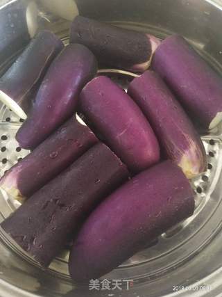 凉拌茄子的做法步骤：1