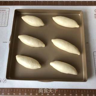 鲜奶油面包的做法步骤:10