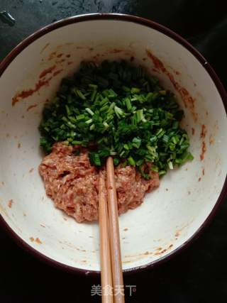 韭菜猪肉饼的做法步骤:8