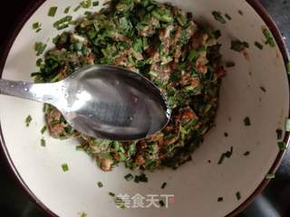 韭菜猪肉饼的做法步骤:9