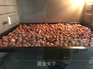 花生酥糖的做法步骤:2