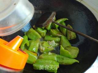 油焖尖椒的做法步骤：6