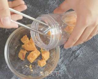 宝宝辅食 6m+ 美味红薯泥的做法步骤:6