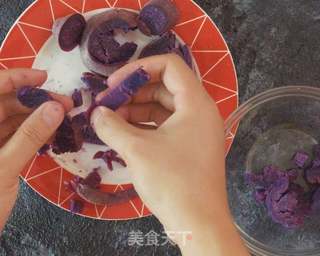 宝宝辅食 富含花青素的紫薯泥的做法步骤:4