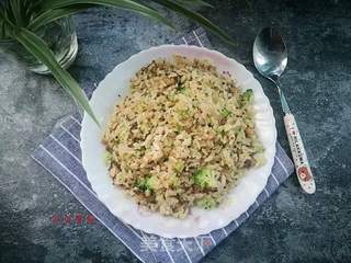 香菇瘦肉炒饭的做法步骤:7