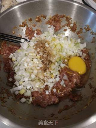 猪肉大葱水饺的做法步骤:9