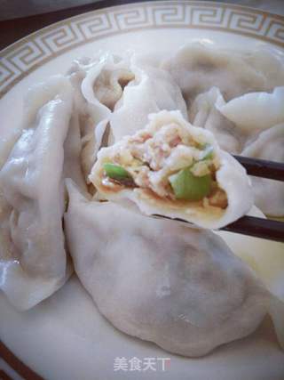 猪肉大葱水饺的做法步骤:17