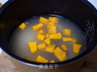 南瓜二米粥的做法步骤:4