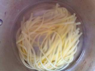 红酒牛肉意面的做法步骤:8