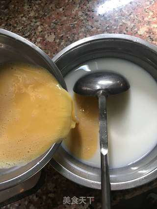 原只椰子炖蛋的做法步骤:4