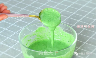 菠菜蛋黄卷饼的做法步骤:5