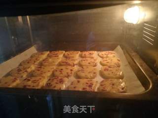 蔓越莓饼干的做法步骤:11