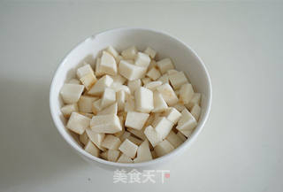 芋头排骨焖饭-------上班族轻松搞定美味早餐的做法步骤:5