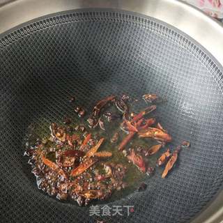 吮指麻辣蟹的做法步骤:8