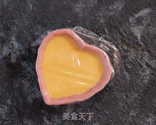 南瓜奶香蛋羹的做法步骤:7