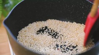 黑芝麻糊的做法步骤:5