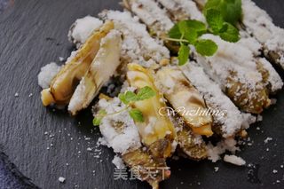 盐焗蛏的做法步骤：1