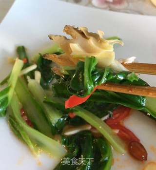 鲍鱼拌油菠菜的做法步骤：15